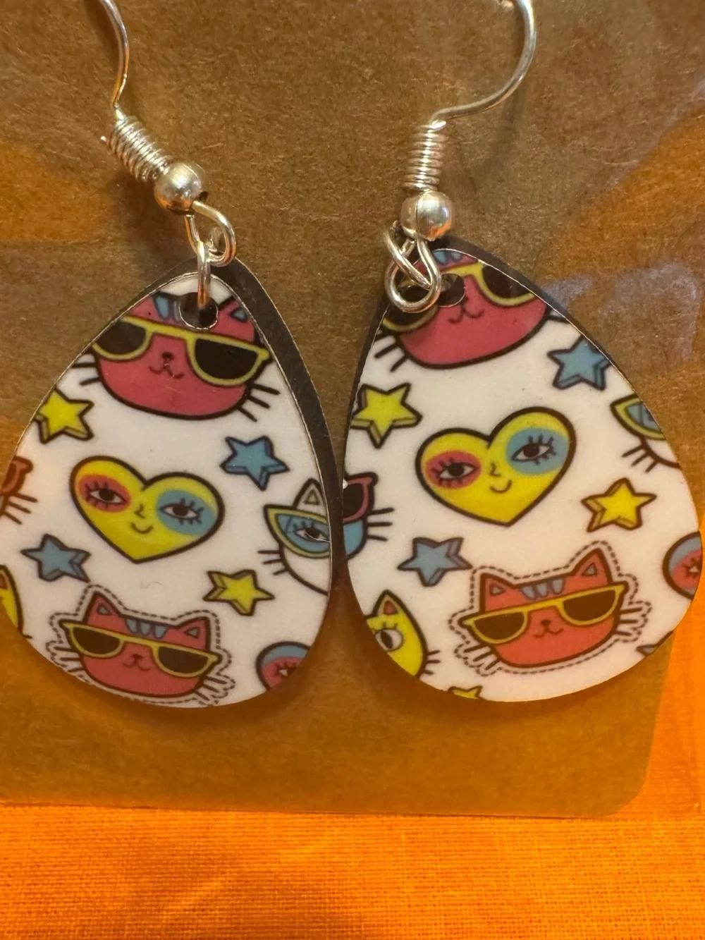 Kids Cat & Hearts Teardrop Earrings - White with Pink & Yellow